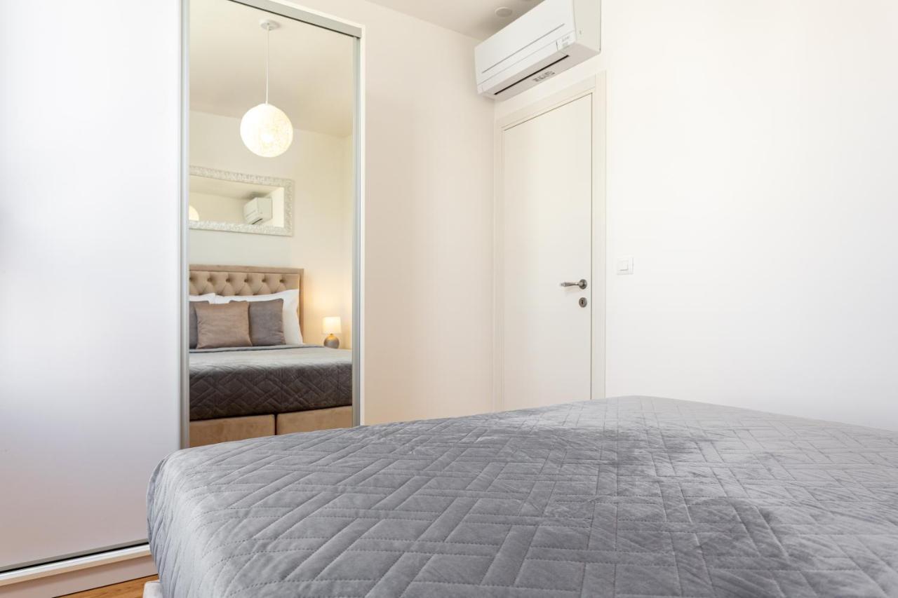 Apartment Lauretta Split Exterior photo